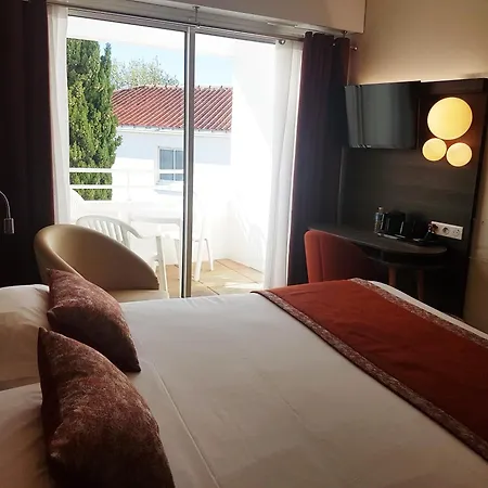 Le Robinson Hotel