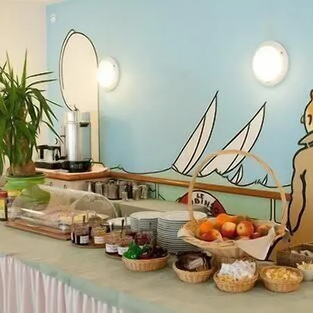 Le Robinson Otel Saint-Jean-de-Monts