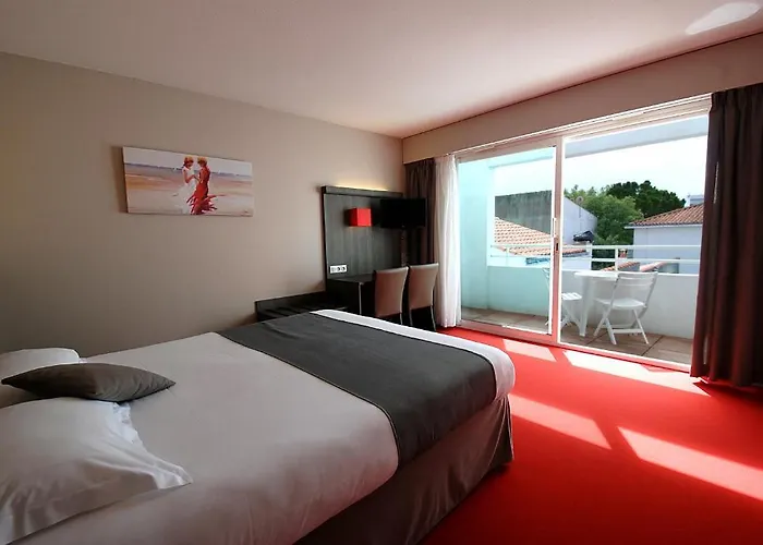 Hotell Le Robinson 3*