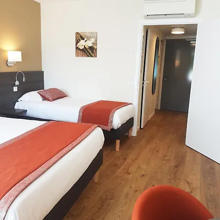 Le Robinson Hotel 3*
