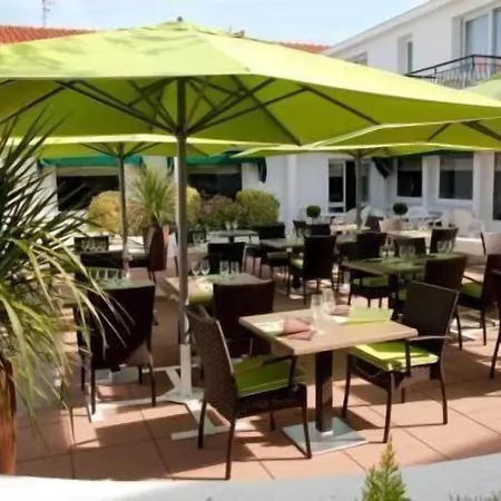 מלון Le Robinson סן ז'אן דה מון