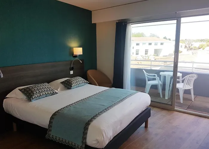 Hotel Le Robinson 3*